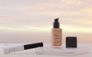 how to choose sunscreen illustrated cover with sun icon, bottle, and checklist